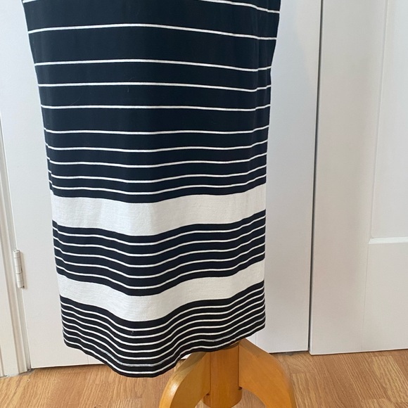 MIDI Striped skirt - Picture 6 of 9